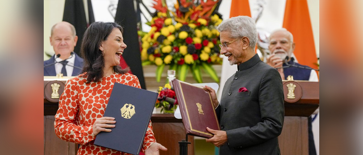  Exchange of MoU between EAM Dr. S Jaishankar and FM Annalena Baerbock at the 7th IGC Meet on 25.10.24 